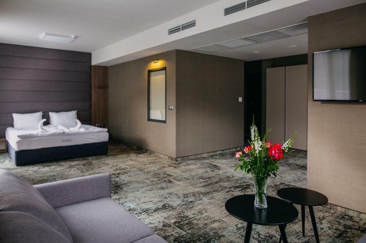 Hotel Leva - Vratsa 외부 사진